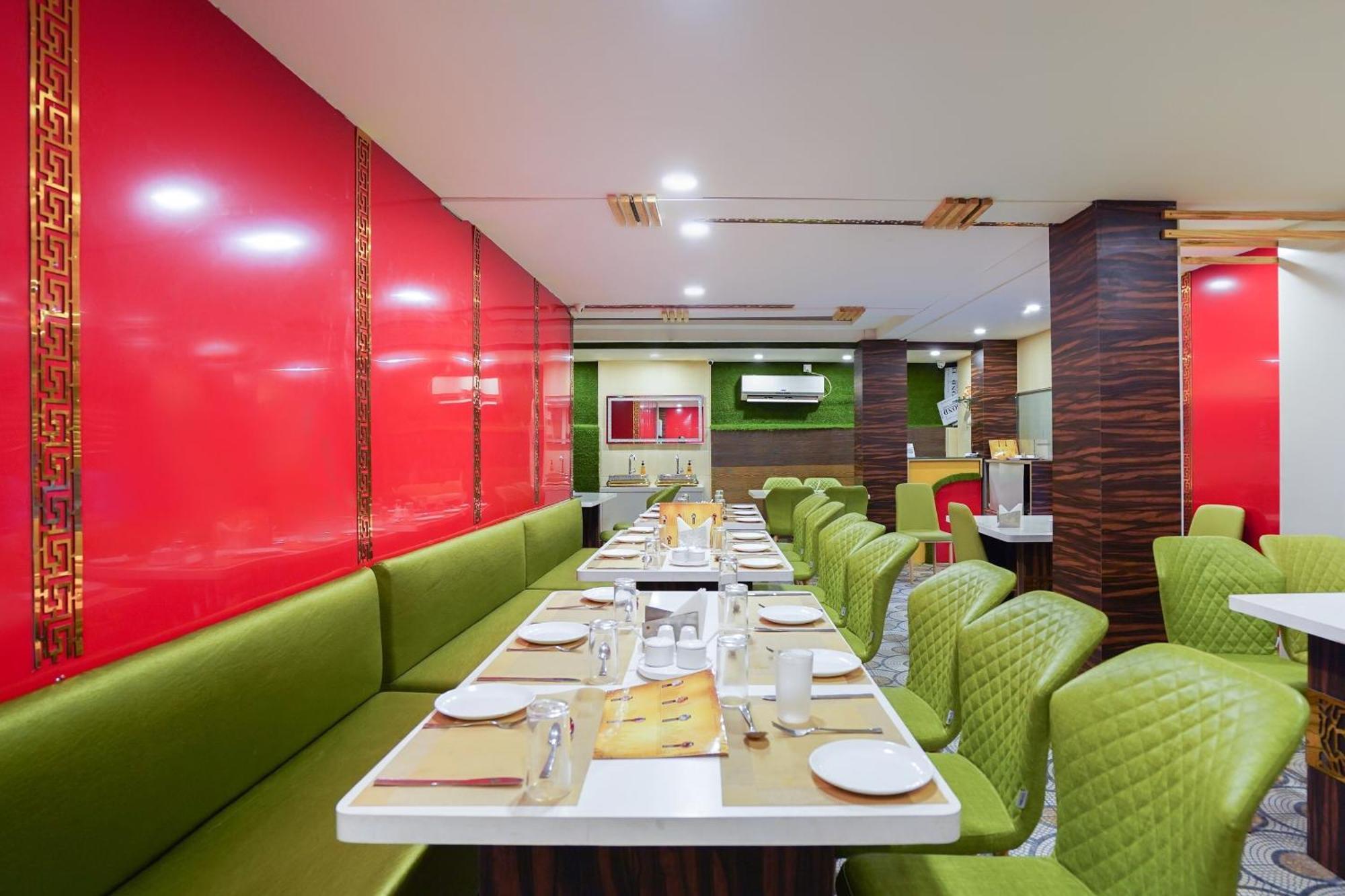 Jādabpur Hotel O Amaze מראה חיצוני תמונה